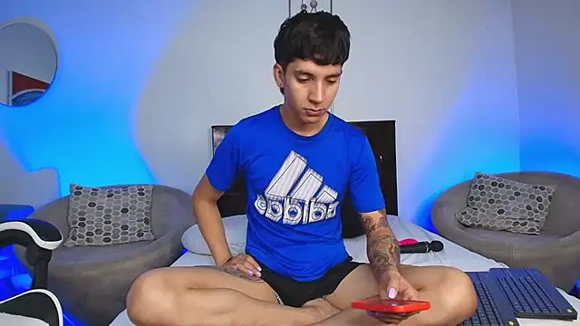 JacoboSwam online show from 03.20.25