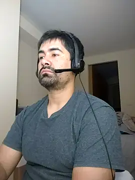 Snapshot of VonDoomdelToro chatting on 02.16.25 VonDoomdelToro online show from 02.16.25