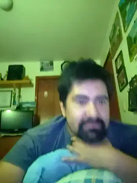 Snapshot of VonDoomdelToro chatting on 03.08.25 VonDoomdelToro online show from 03.08.25