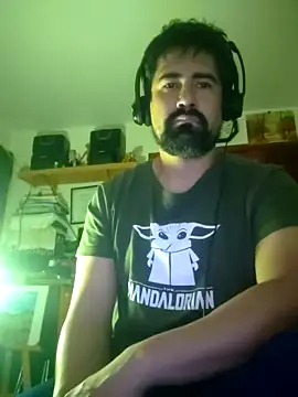 Snapshot of VonDoomdelToro chatting on 03.19.25 VonDoomdelToro online show from 03.19.25