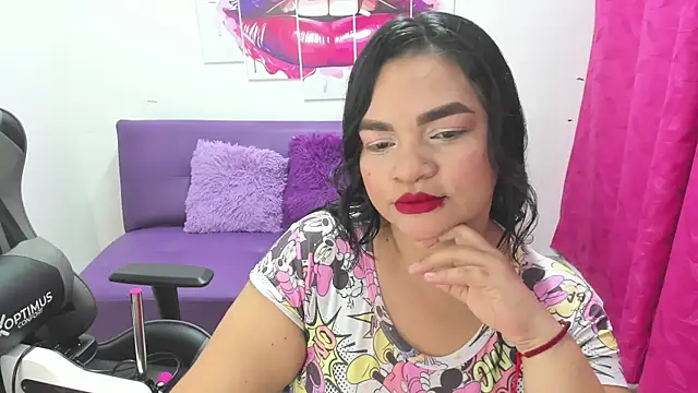 Snapshot of Cloe_35 chatting on 03.19.25 Cloe 35 online show from 03.19.25