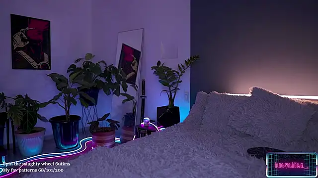 LucyAllenX online show from 11.27.25