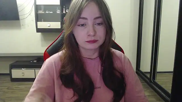 Laralianna online show from 02.08.25