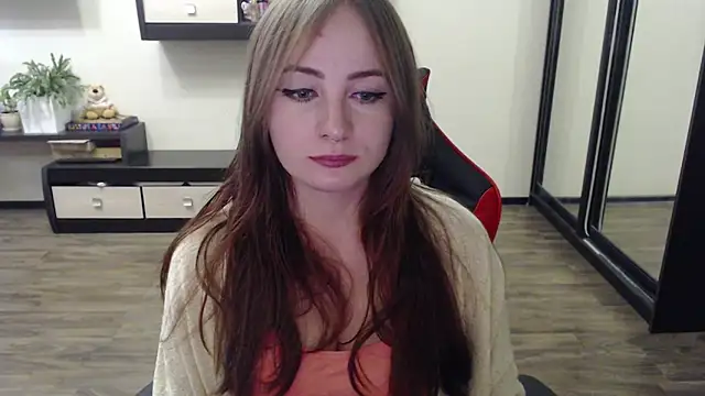 Laralianna online show from 09.23.25