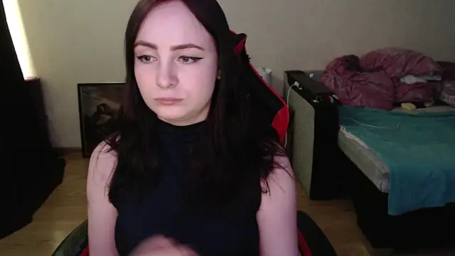 Laralianna online show from 04.14.26