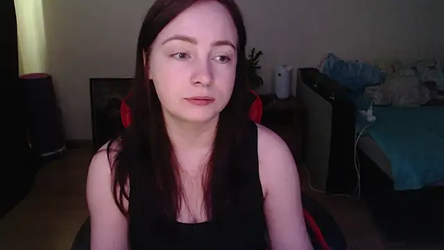 Snapshot of Laralianna chatting on 05.15.26 Laralianna online show from 05.15.26