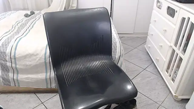 MysterBearMG online show from 04.18.26