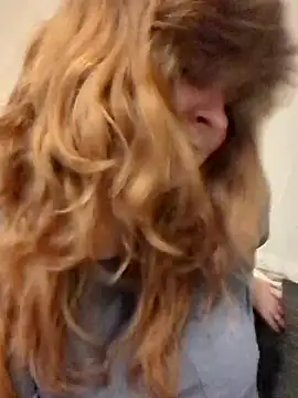 princessharl97 online show from 02.17.25