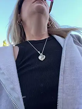 Lexi Shocker online show from 03.19.25