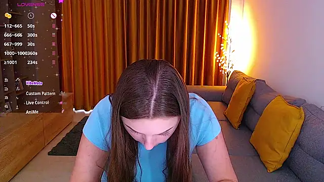  Mia Adams online show from 03.17.25