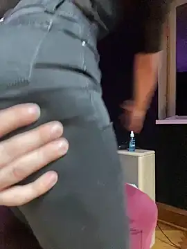 Kiscsillagg online show from 11.21.25