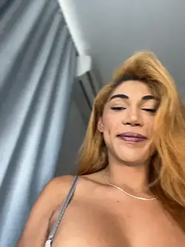 Snapshot of TastyTrap_18 chatting on 11.21.25 TastyTrap 18 online show from 11.21.25