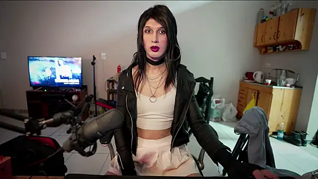 Snapshot of brenda_nataliaok chatting on 03.21.25 brenda nataliaok online show from 03.21.25