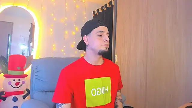 Snapshot of alejandro_calderon1 chatting on 12.19.24 alejandro calderon1 online show from 12.19.24