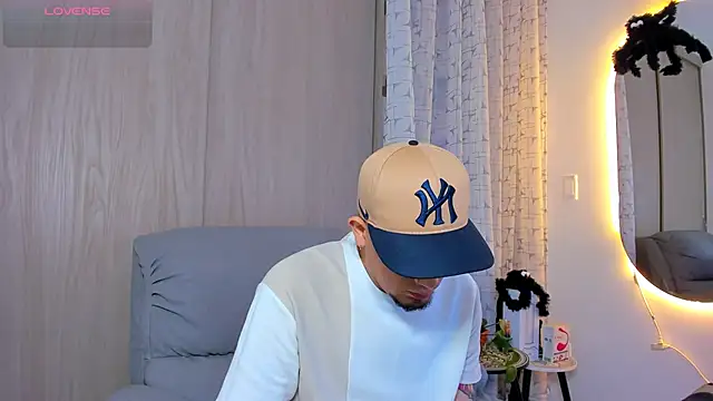 alejandro calderon1 online show from 10.26.25