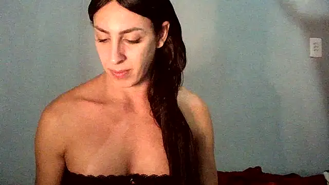 AlexiaDuucan online show from 11.04.25