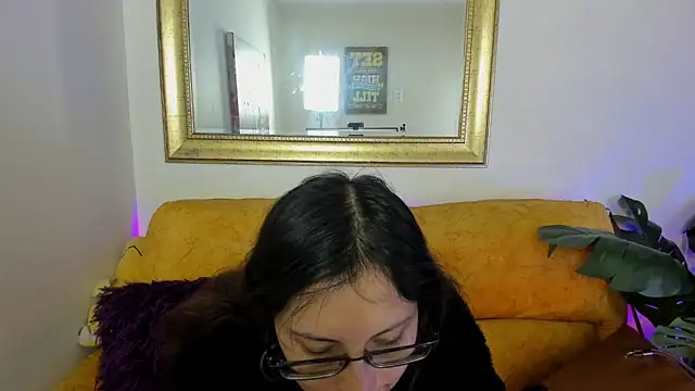 Kyomi chang online show from 04.18.26