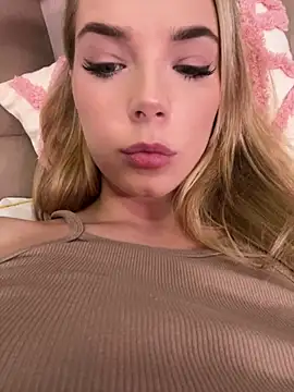 GentleRossi online show from 03.07.25