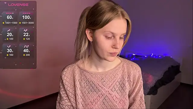 Chanel Gill online show from 03.16.25