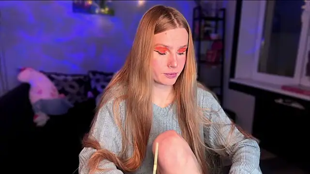 Chanel Gill online show from 12.13.25