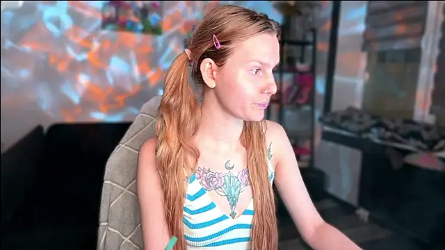 Chanel Gill online show from 02.16.26