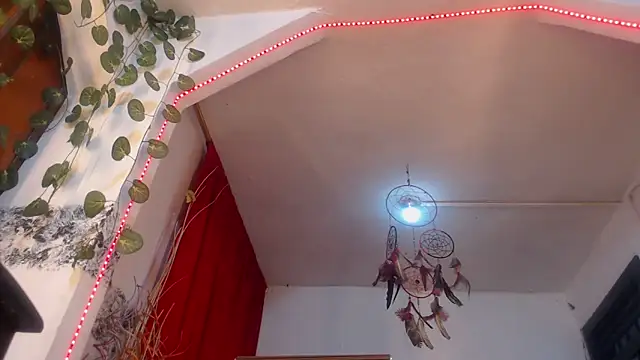 hornytsblonde online show from 12.28.24