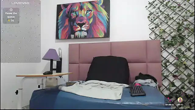 Snapshot of Allyson_Devil chatting on 12.09.24 Allyson Devil online show from 12.09.24