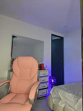 Snapshot of stormyy_ chatting on 01.13.26 stormyy online show from 01.13.26