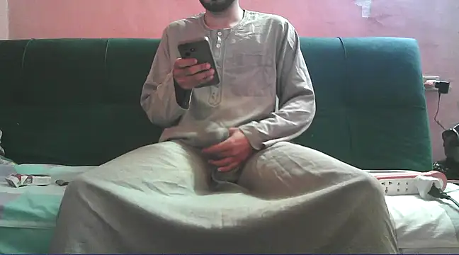 Snapshot of foxsanSs chatting on 02.26.25 foxsanSs online show from 02.26.25