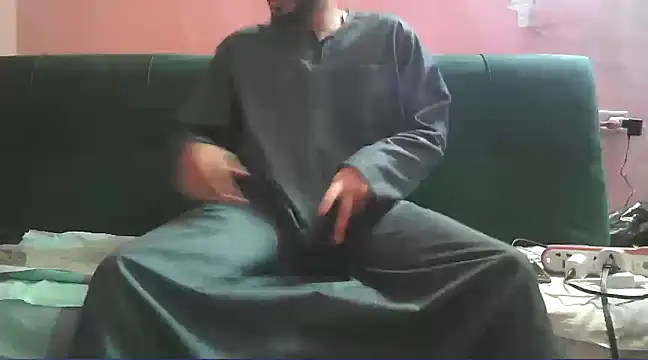 Snapshot of foxsanSs chatting on 02.28.25 foxsanSs online show from 02.28.25