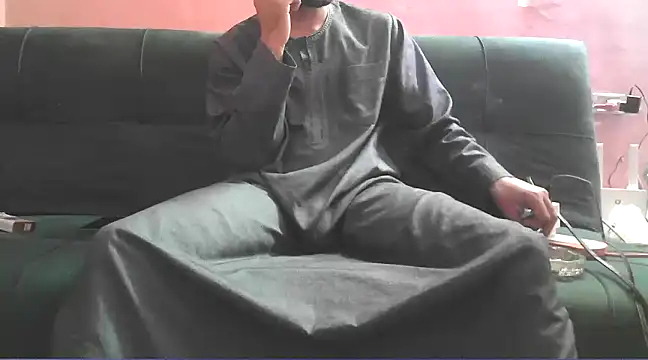 Snapshot of foxsanSs chatting on 03.08.25 foxsanSs online show from 03.08.25