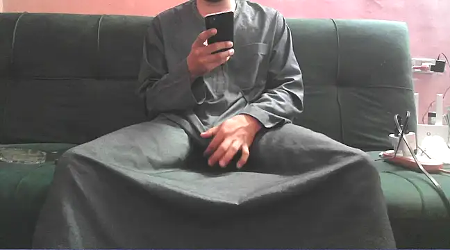 Snapshot of foxsanSs chatting on 03.08.25 foxsanSs online show from 03.08.25