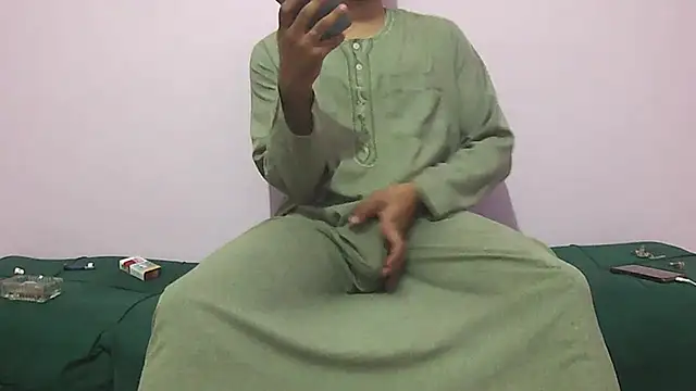 Snapshot of foxsanSs chatting on 09.16.25 foxsanSs online show from 09.16.25