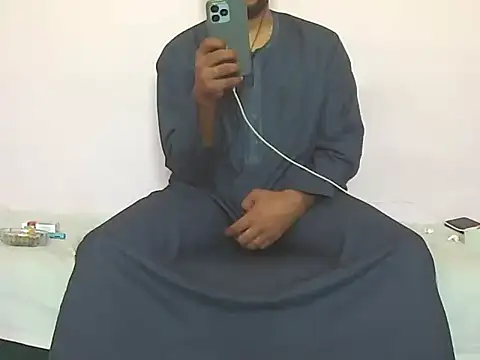 Snapshot of foxsanSs chatting on 10.07.25 foxsanSs online show from 10.07.25