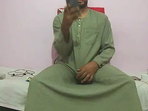 Snapshot of foxsanSs chatting on 10.10.25 foxsanSs online show from 10.10.25