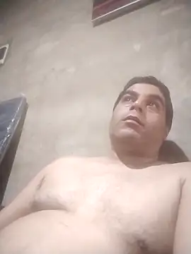 Tonilp1984 online show from 04.12.26