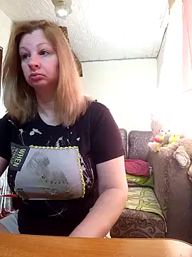 Snapshot of BustyBlond chatting on 05.10.26 BustyBlond online show from 05.10.26