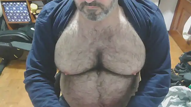 Snapshot of mikeyhotbear chatting on 12.18.24 mikeyhotbear online show from 12.18.24