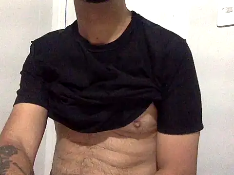 Snapshot of SMOKERBEASTBR chatting on 02.28.26 SMOKERBEASTBR online show from 02.28.26