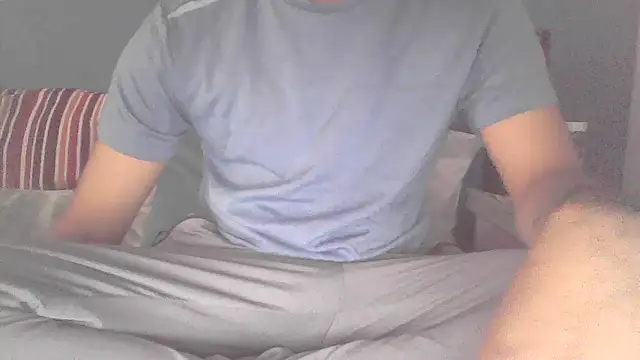 Snapshot of Elixire1 chatting on 02.23.25 Elixire1 online show from 02.23.25