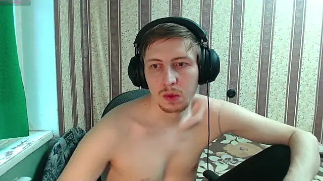 darienlarge online show from 11.08.25