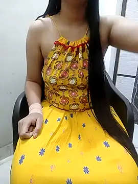 Snapshot of Nisha_candy chatting on 12.22.24 Nisha candy online show from 12.22.24