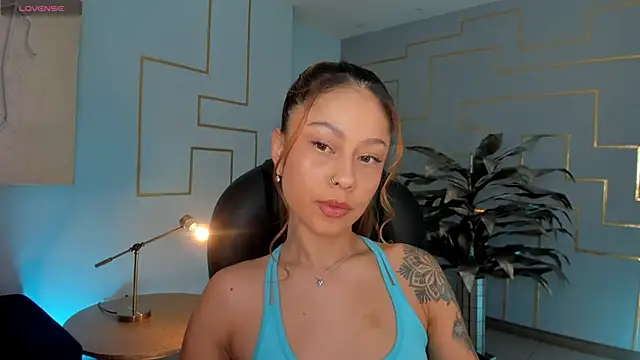 ErikaBenz  online show from 01.22.25