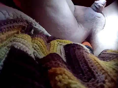 jas319593 online show from 12.04.25