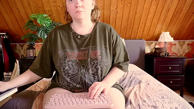 TessaWinter online show from 09.17.25