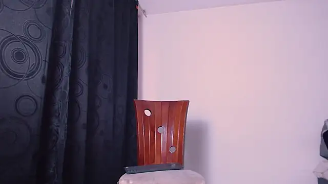 nicolstivens online show from 02.25.25