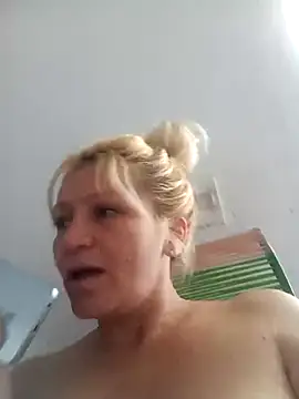 Nicolle Milf online show from 03.03.25