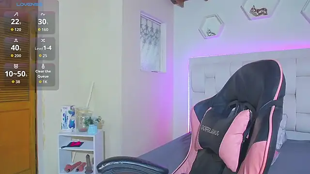 shanakendall online show from 10.27.25