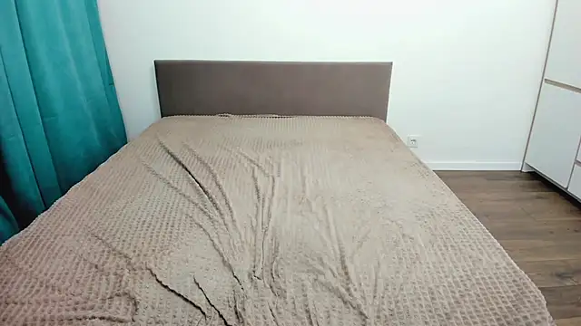 perfect sweety girl online show from 03.18.25