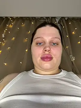 Snapshot of perfect_sweety_girl chatting on 02.19.26 perfect sweety girl online show from 02.19.26